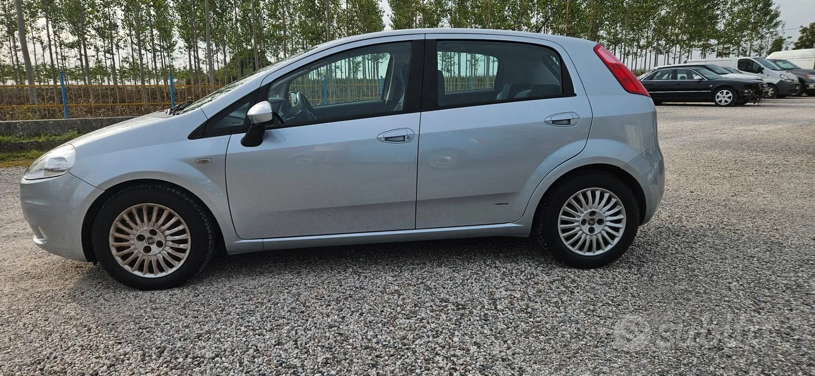 Fiat Grande Punto 2008 photo 4