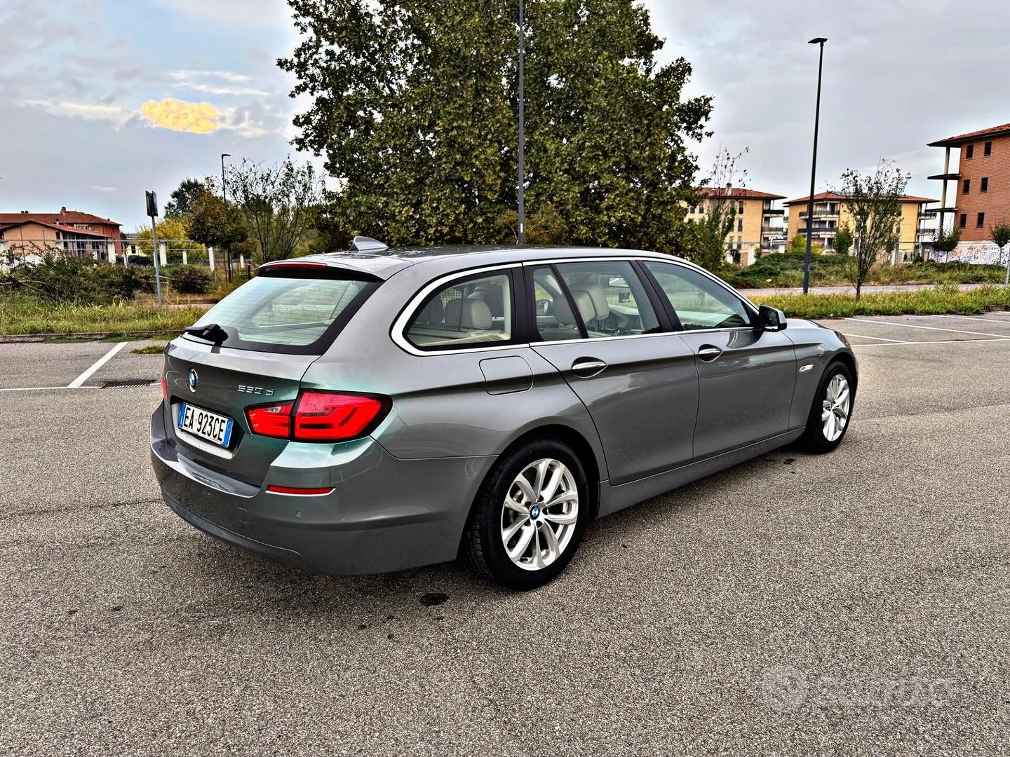 BMW 530 2010 photo 4