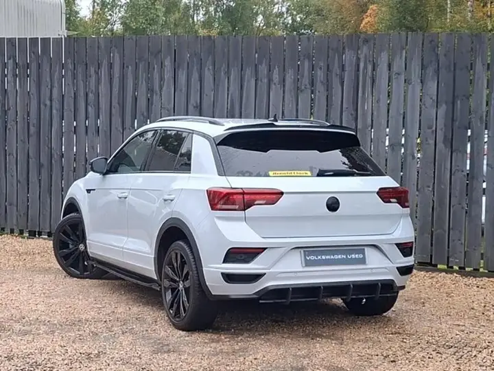 Volkswagen T-Roc 2021 photo 2