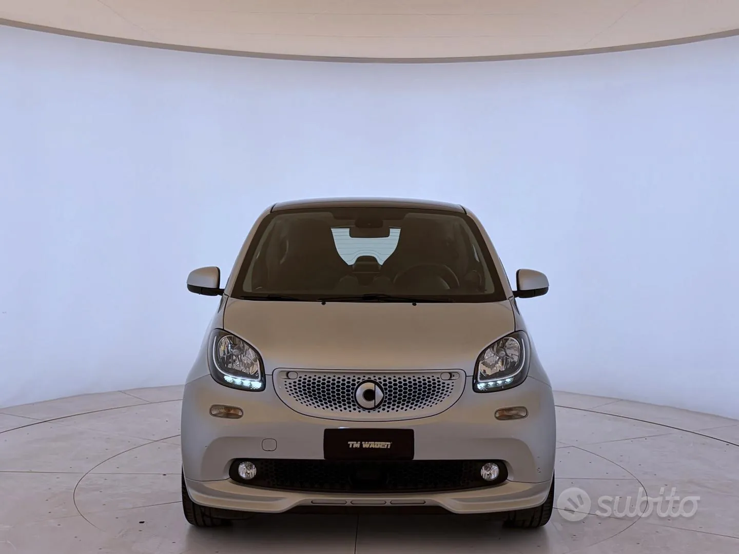 Smart Fortwo 2019 photo 2