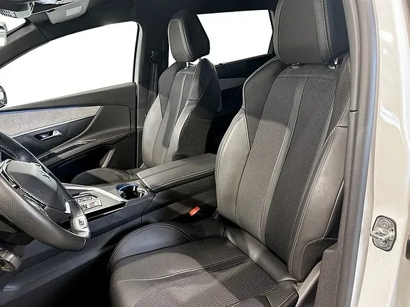 Peugeot 5008 2023 photo 4