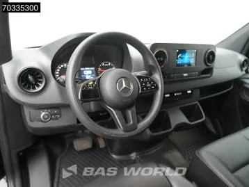Mercedes-Benz Sprinter 2023 photo 3