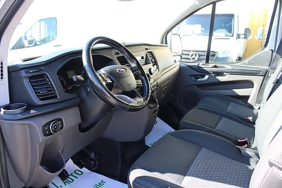 Ford Transit Custom 300L 2018 photo 4