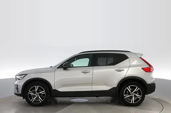 Volvo Xc40 2025 photo 2