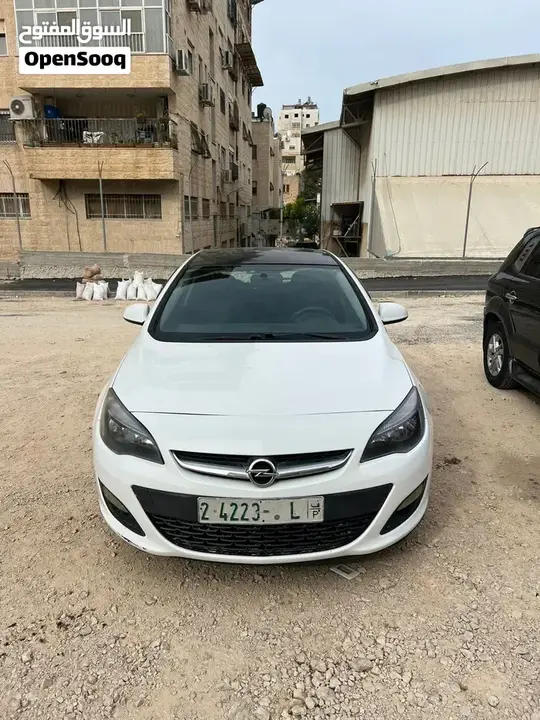 Opel Astra 2013 photo 5