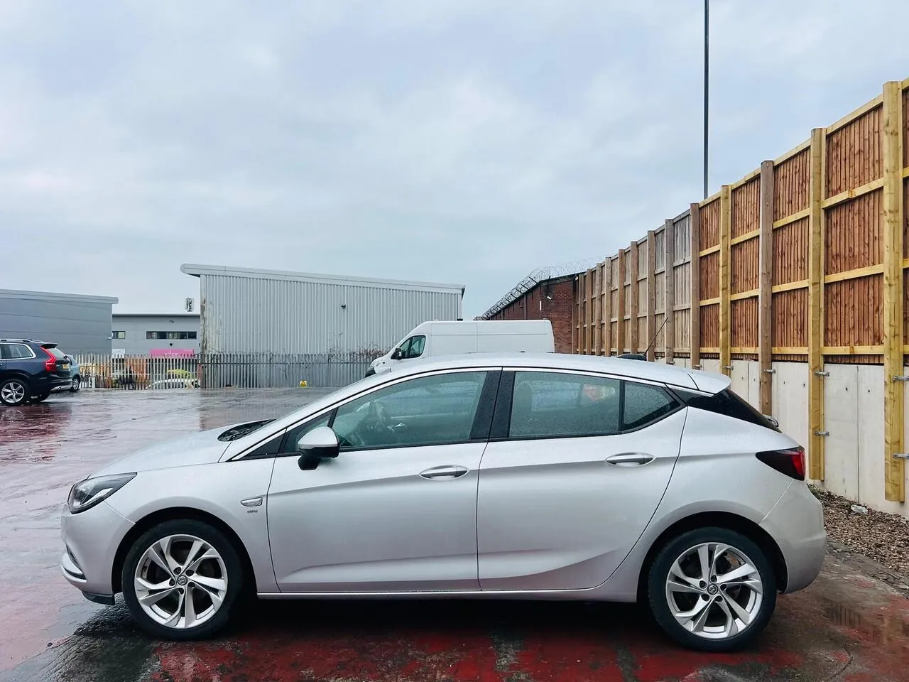 Vauxhall Astra 2016 photo 5