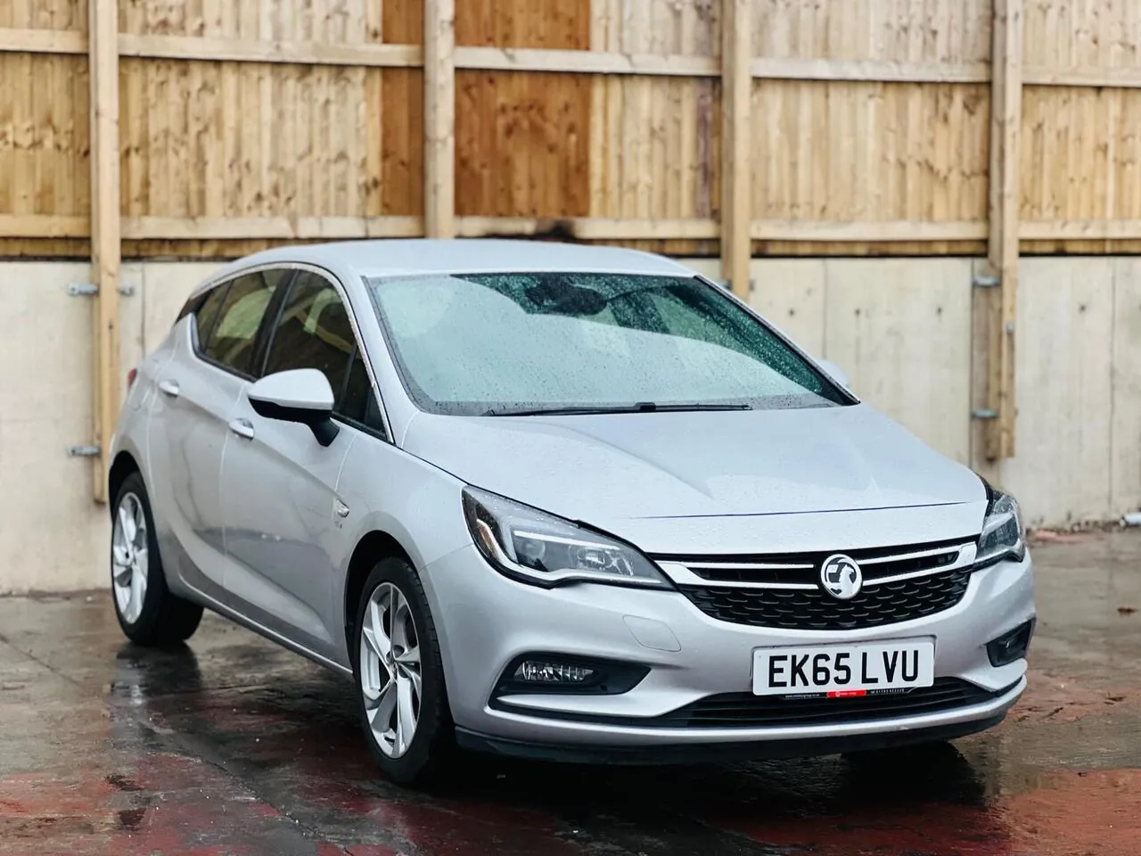 Vauxhall Astra 2016 photo 3