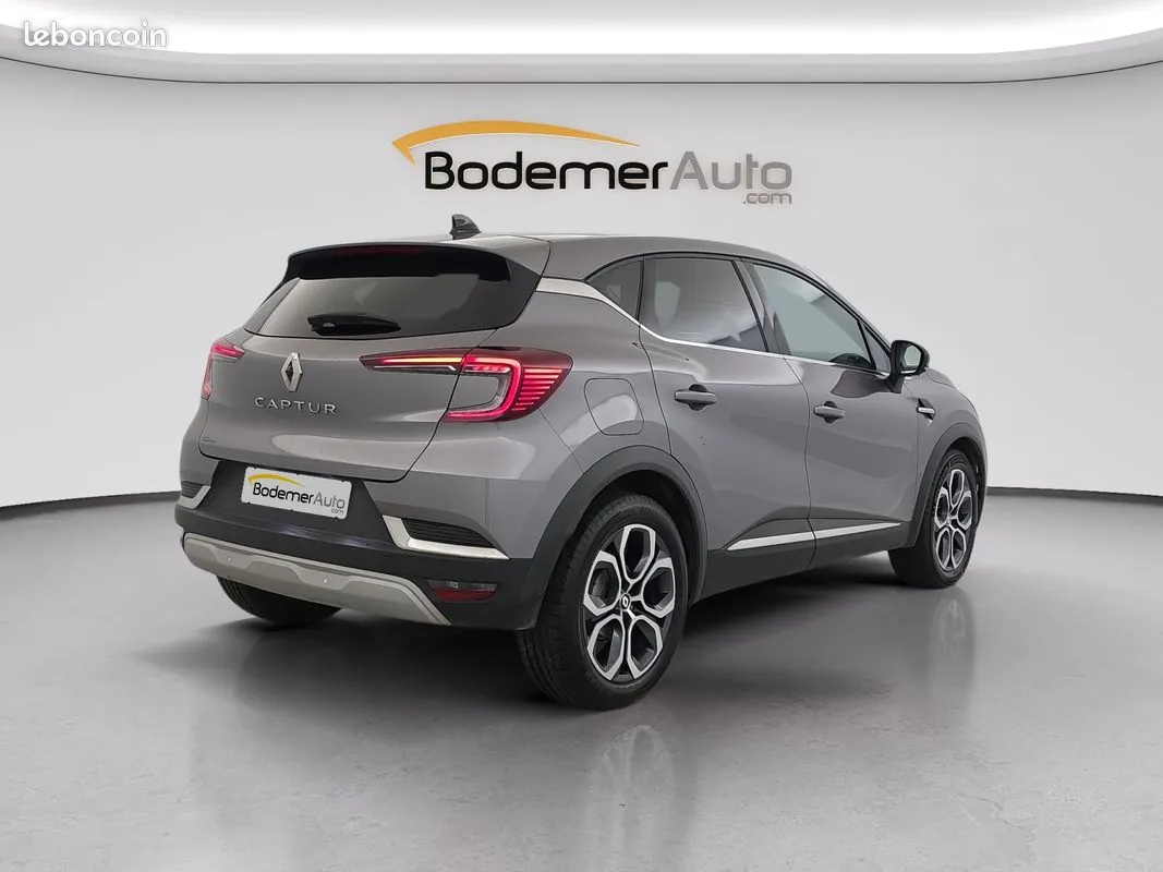 Renault Captur 2023 photo 5