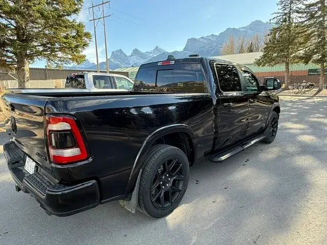Dodge Ram 1500 2022 photo 2