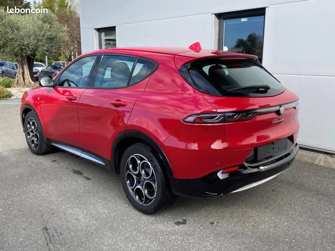 Alfa Romeo Tonale 2025 photo 3