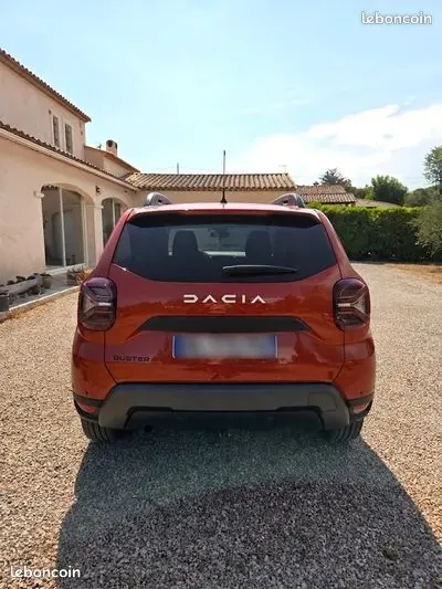 Dacia Duster 2022 photo 2