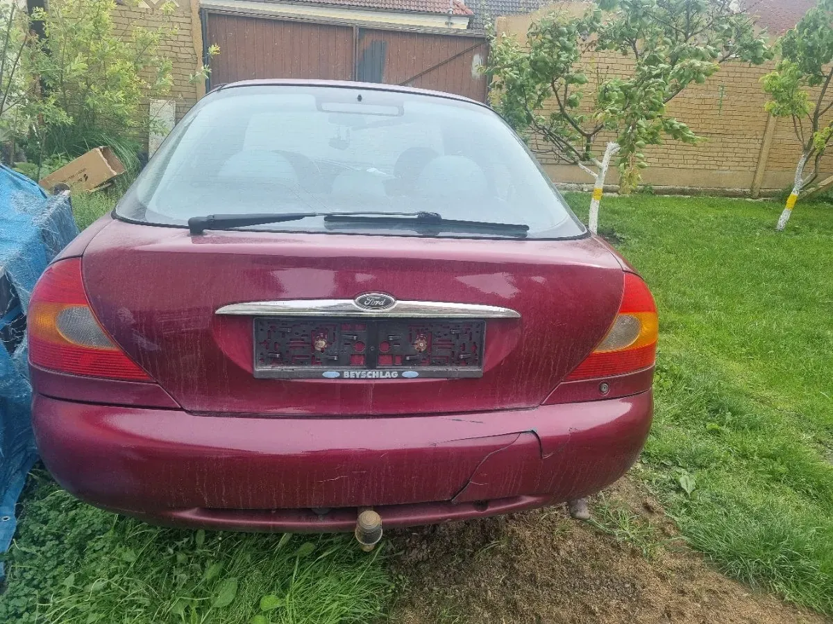 Ford Mondeo 1996 photo 2