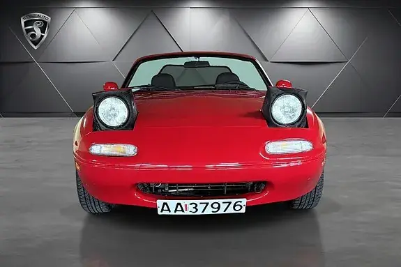 Mazda Mx-5 1990 photo 2