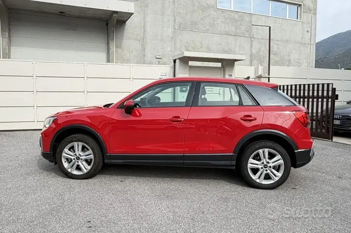 Audi Q2 2024 photo 2