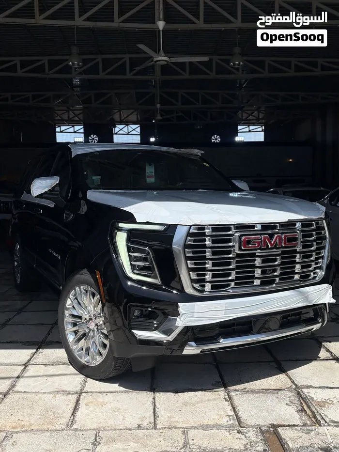 GMC Yukon 2026 photo 2