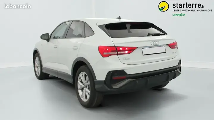 Audi Q3 2021 photo 5