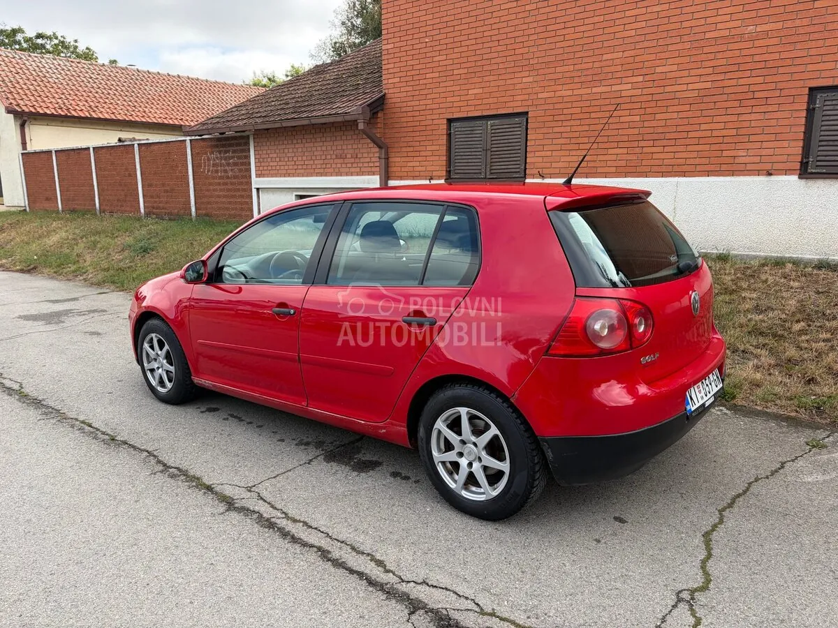 Volkswagen Golf 5 2008 photo 4