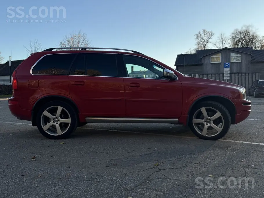 Volvo Xc90 2011 photo 2