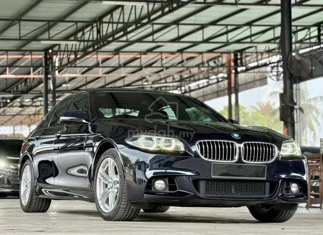 BMW 528I