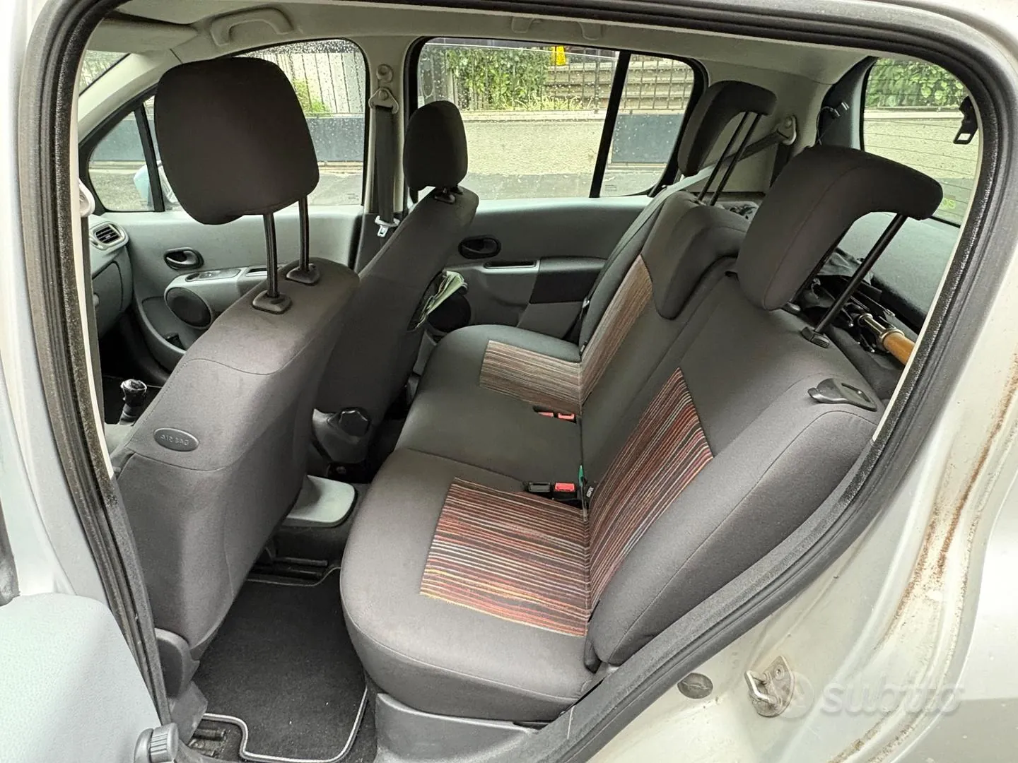 Renault Modus 2009 photo 4