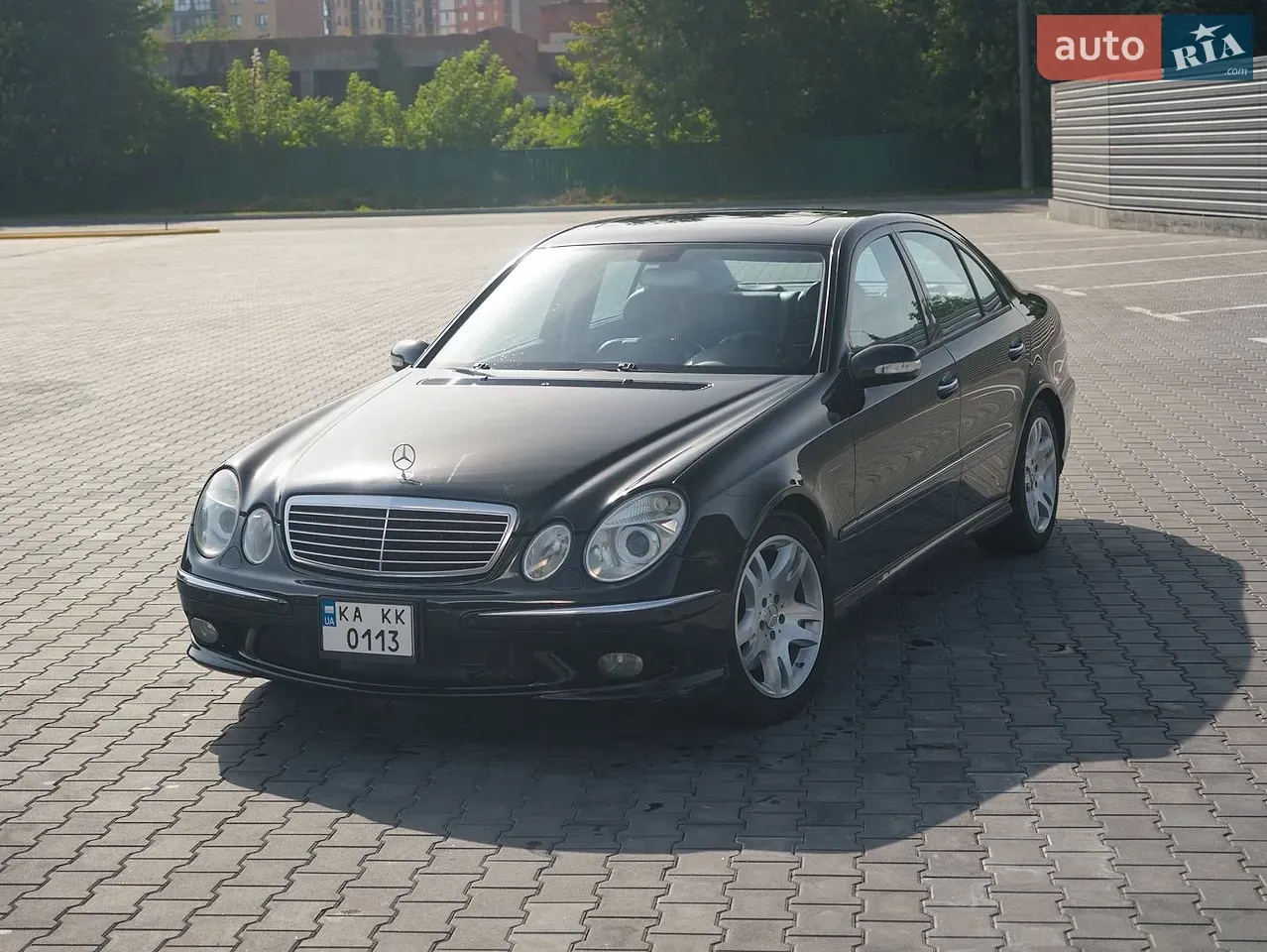 Mercedes-Benz E-Class 2002 photo 5