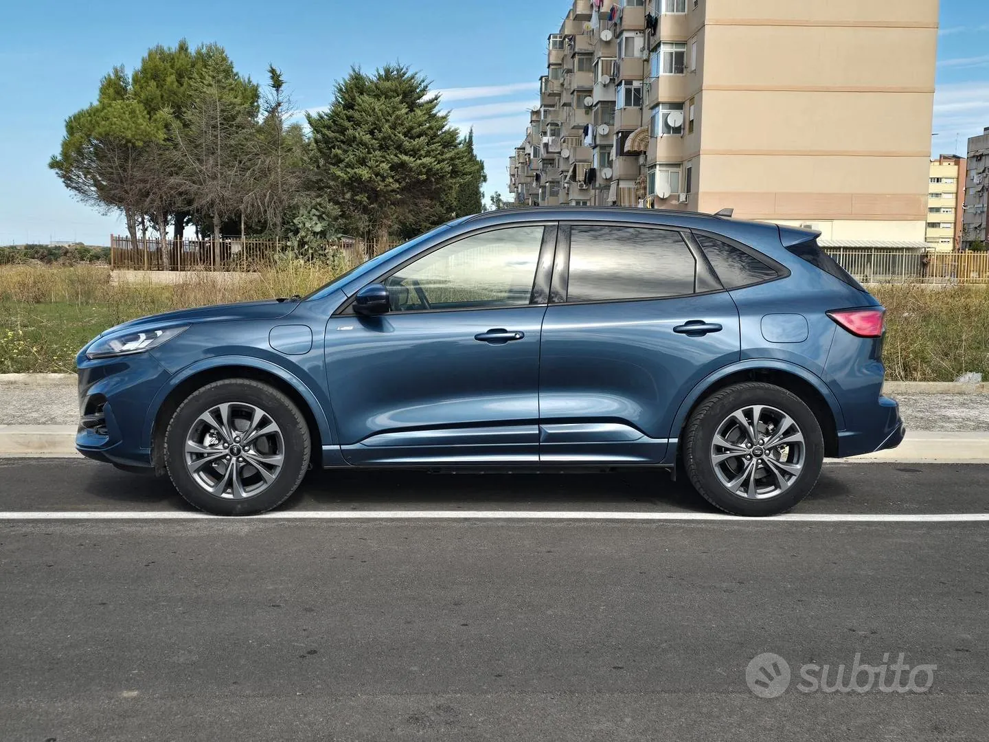 Ford Kuga 2022 photo 3