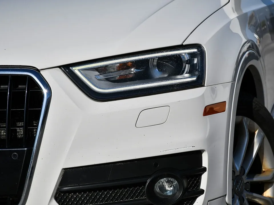 Audi Q3 2015 photo 5