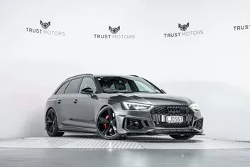 Audi Rs4 2018 photo 2
