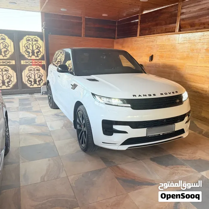 Land Rover Range Rover Sport 2024 photo 2