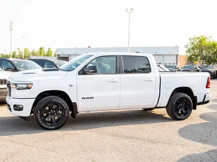 Ram 1500 2026 photo 2