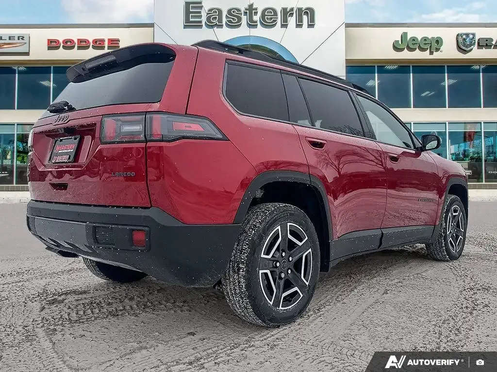 Jeep Cherokee 2026 photo 5