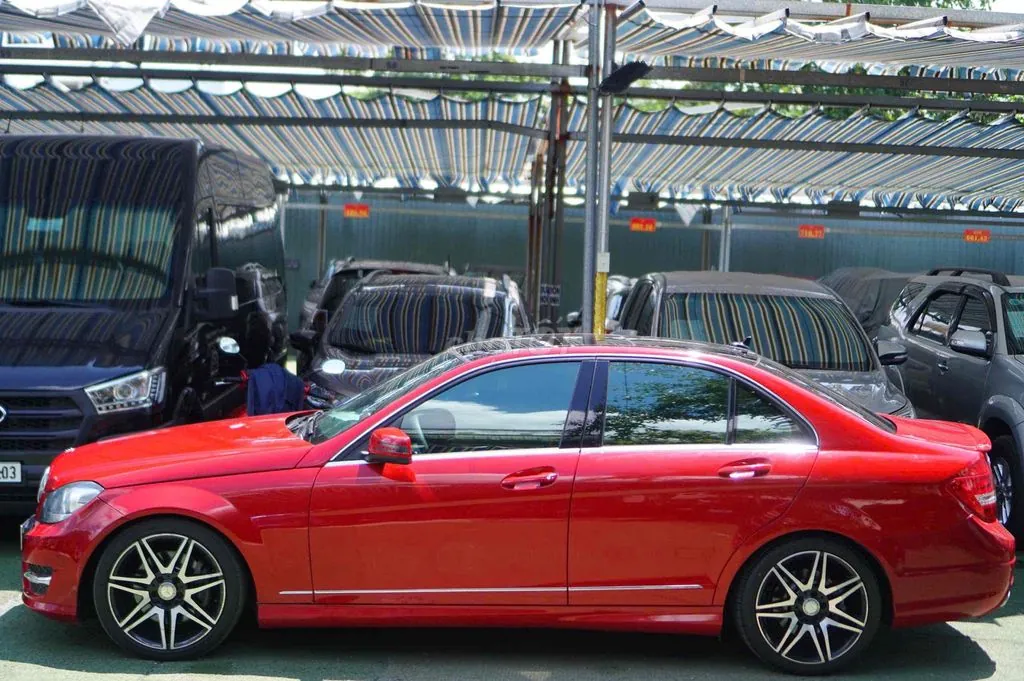 Mercedes-Benz C300 2014 photo 4
