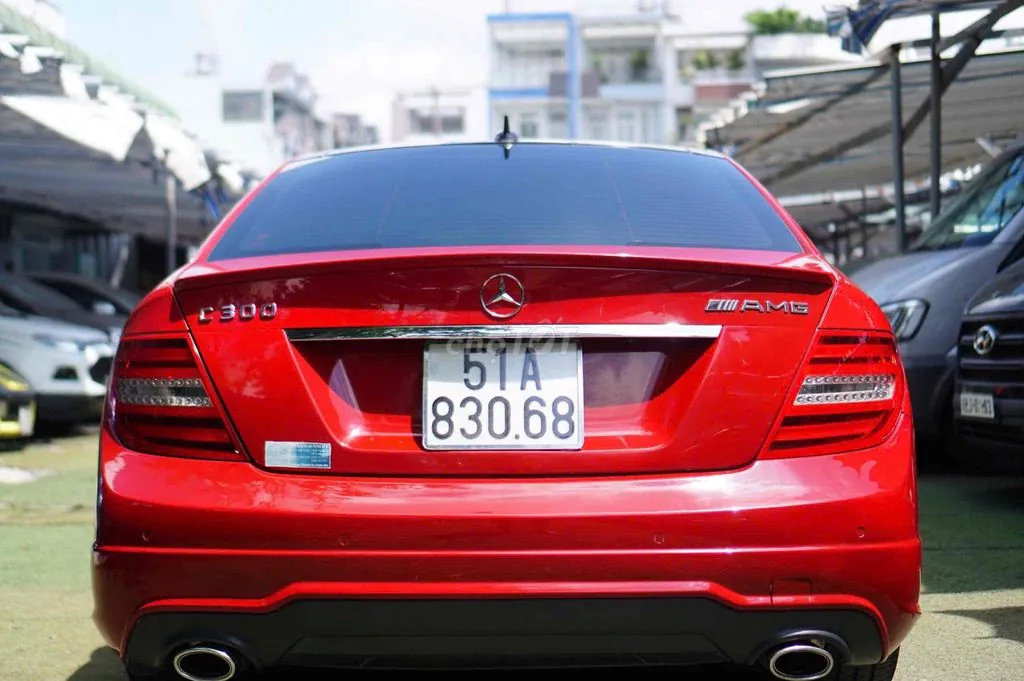 Mercedes-Benz C300 2014 photo 2