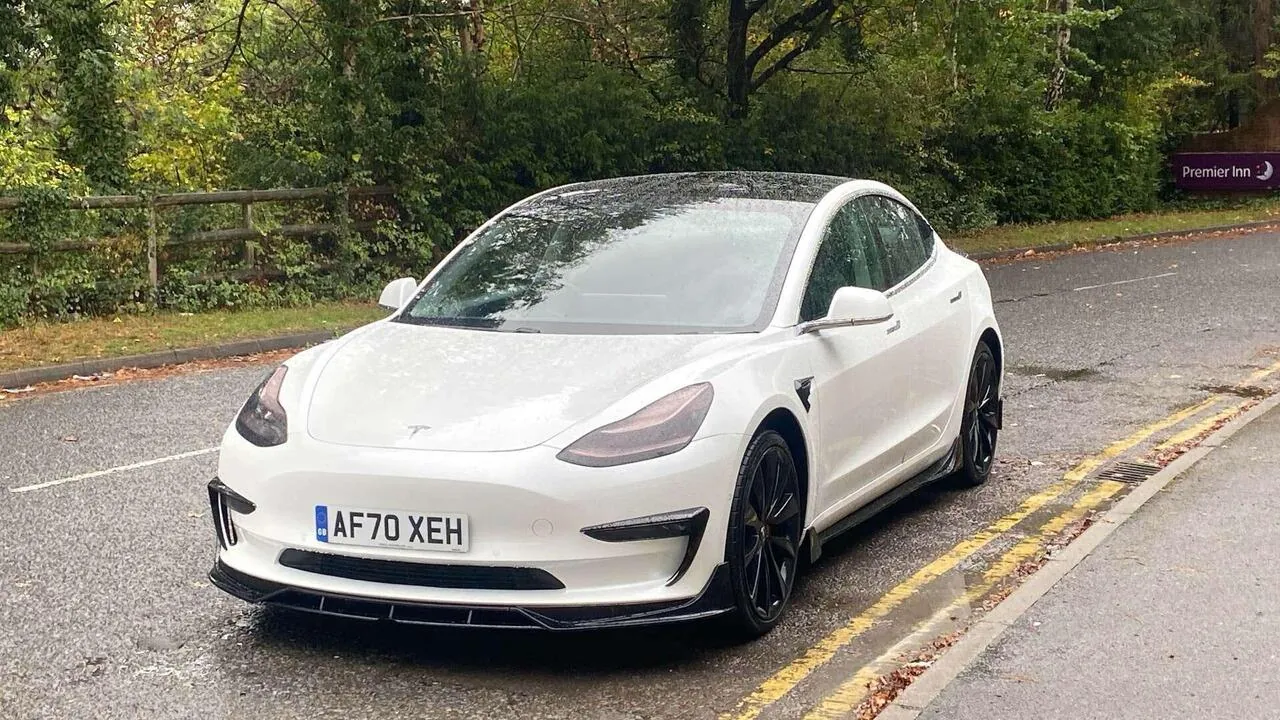 Tesla Model 3 2020 photo 4