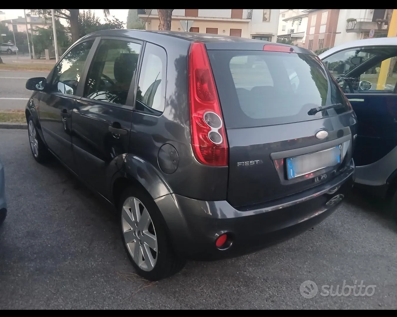 Ford Fiesta 2006 photo 4