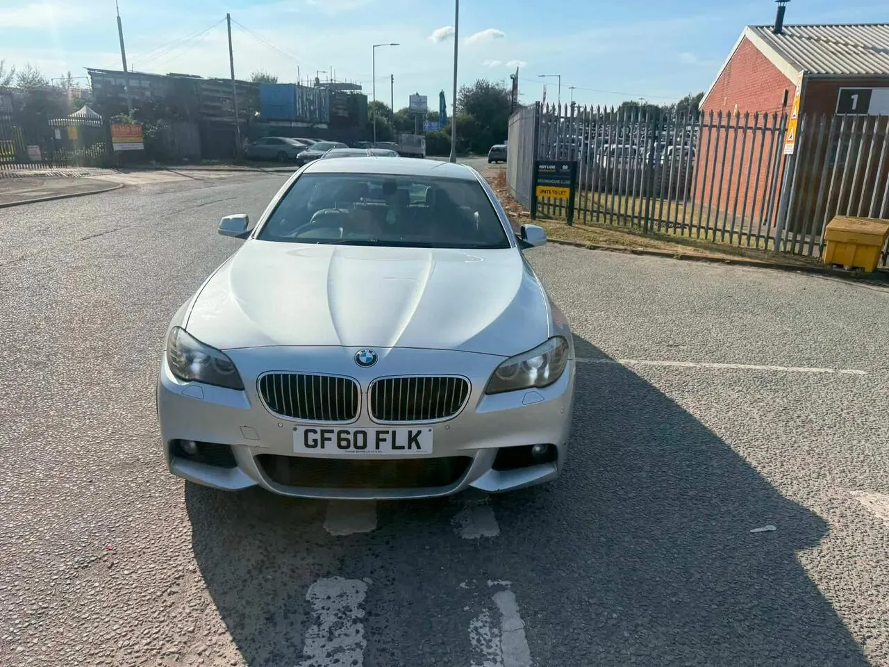 BMW 5 Series 2010 photo 5