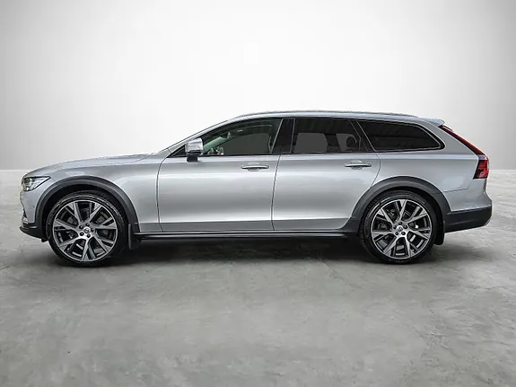 Volvo V90 Cross Country 2022 photo 2
