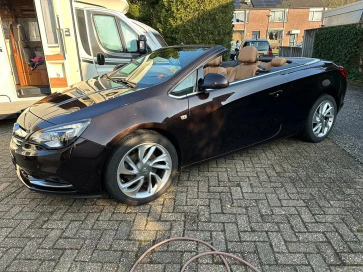 Opel Cascada