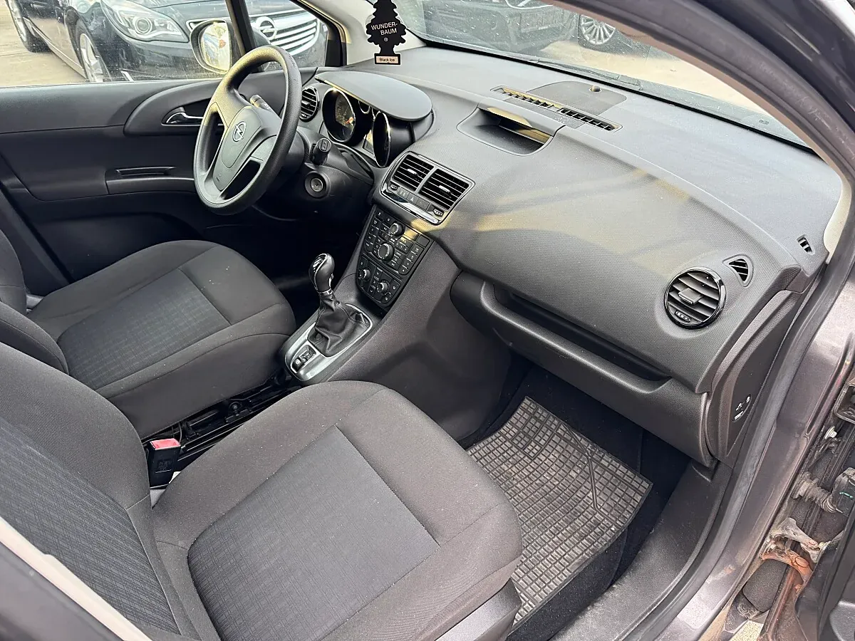 Opel Meriva 2011 photo 2
