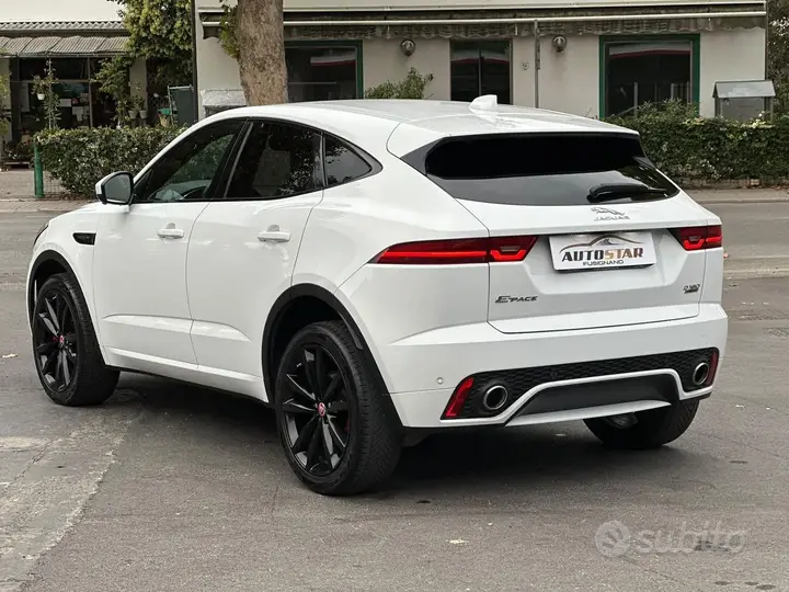 Jaguar E-Pace 2020 photo 4