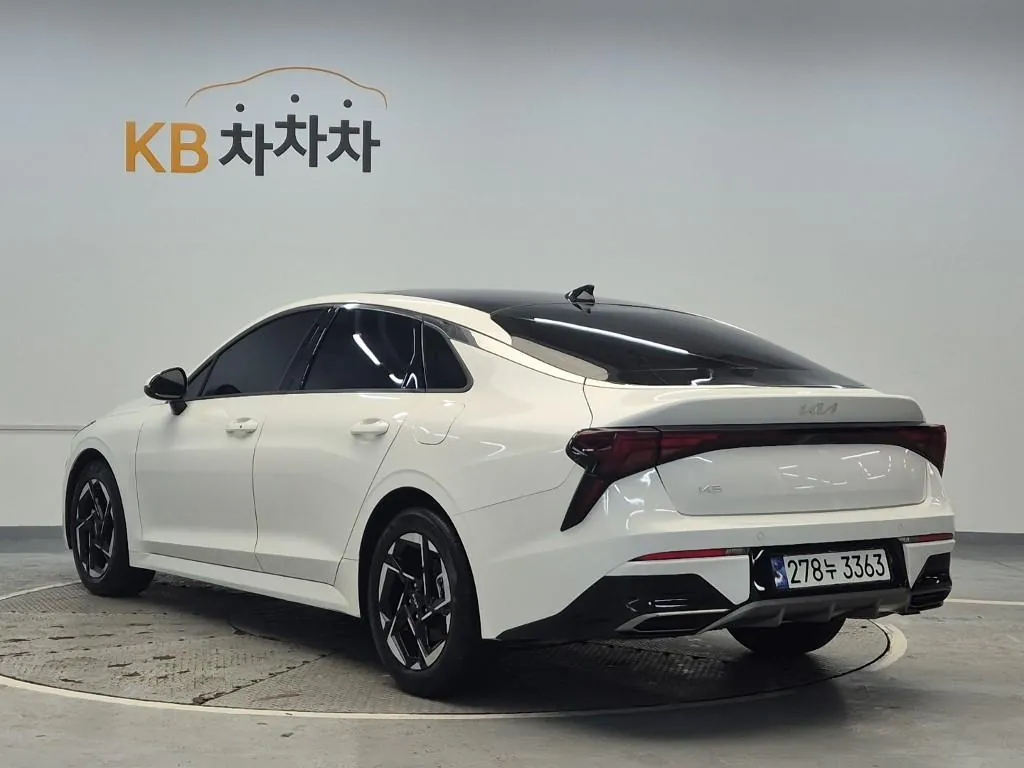 Kia K5 2024 photo 2