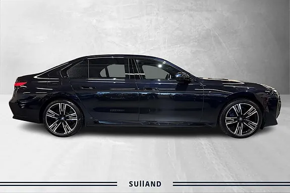 BMW I7 2023 photo 5