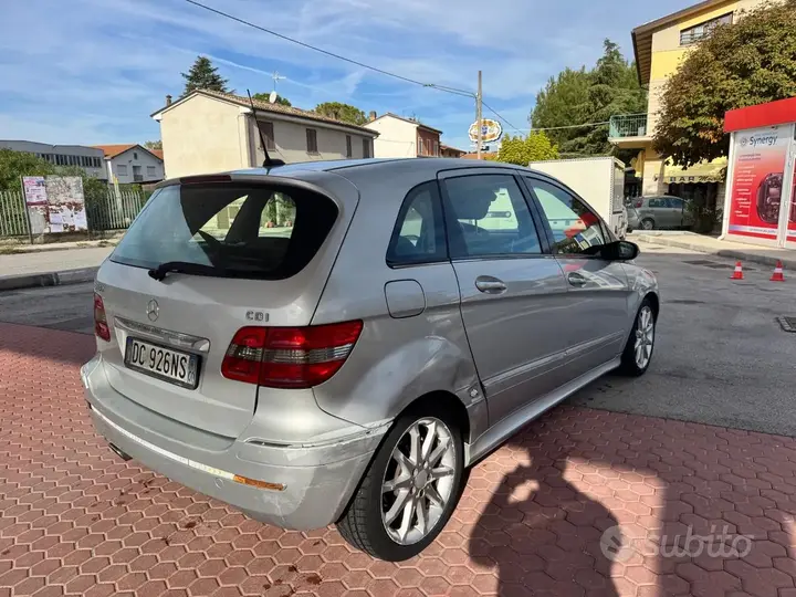 Mercedes-Benz B 180 Cdi Sport 2008 photo 4