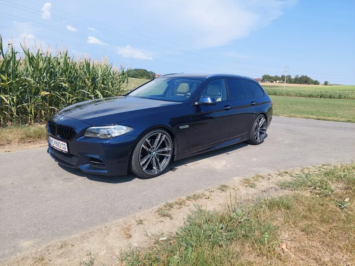 BMW 5 Series 2016 photo 2