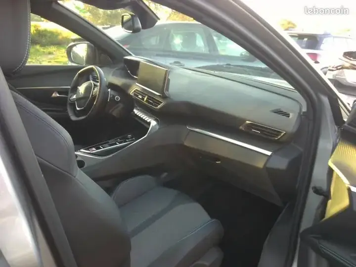 Peugeot 3008 2024 photo 4