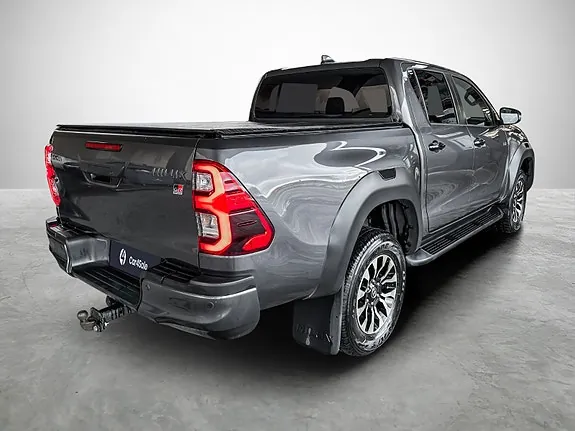 Toyota Hilux 2023 photo 5