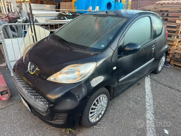 Peugeot 107 2010 photo 4