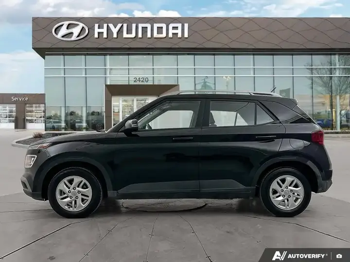 Hyundai Venue 2025 photo 3