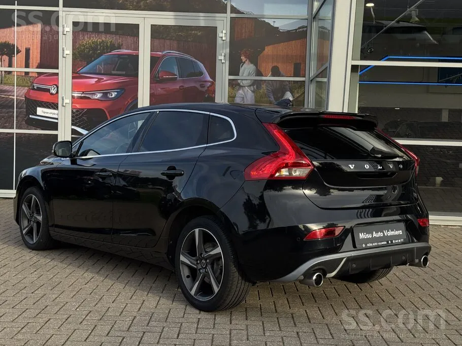 Volvo V40 2013 photo 4