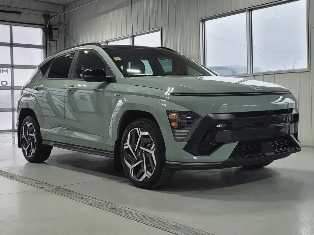 Hyundai Kona 2025 photo 2